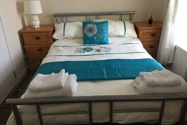 تختخواب و صبحانه The Harvest Coaching Inn
