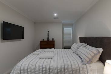 Epsom On Swan Bed & Breakfast