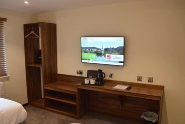 هتل Raglan Lodge