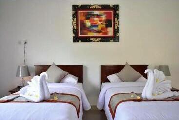 هاستل The Barari Villas