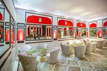 Buena Vista Luxury Garden Spa Resort