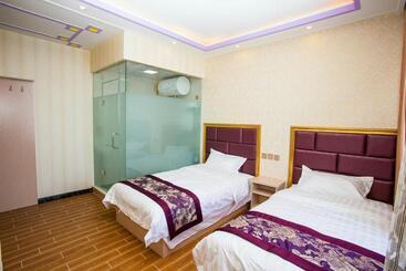 Hotel 哈尔滨机场东方红运宾馆