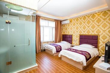 Hotel 哈尔滨机场东方红运宾馆