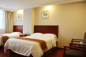 هتل Greentree Inn Nanshan Park Express