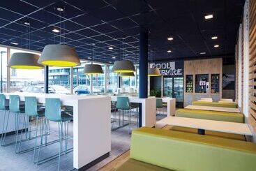 Отель Ibis Budget Rotterdam The Hague Airport