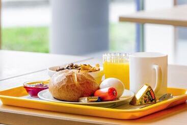 Отель Ibis Budget Rotterdam The Hague Airport