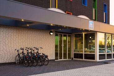Отель Ibis Budget Rotterdam The Hague Airport