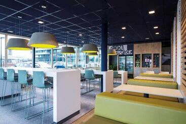 Отель Ibis Budget Rotterdam The Hague Airport