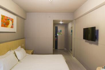 هتل Jinjiang Inn Select Tianshui Railway Station Jindu Plaza