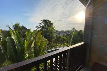 هتل Mangga Wangga Living