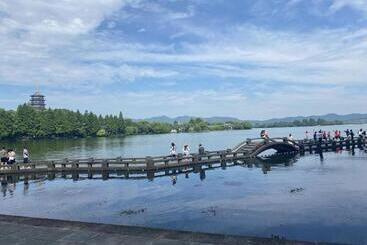 Hangzhou Memory Travel International Hotel Edge Westlake