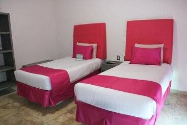 هتل Miami Inn