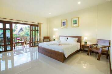 هتل Oh Amphawa Boutique Resort
