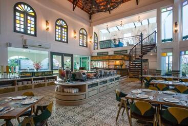Supicha Pool Access Hotel   Sha Plus
