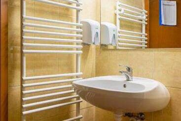 Lima Hostel Győr
