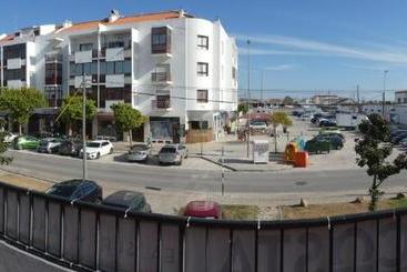 هاستل Incosta Surf House