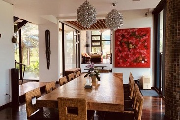 تختخواب و صبحانه Aqua Star Villa Homestay