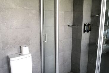 تختخواب و صبحانه Aqua Star Villa Homestay