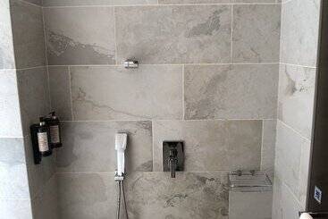 تختخواب و صبحانه Aqua Star Villa Homestay