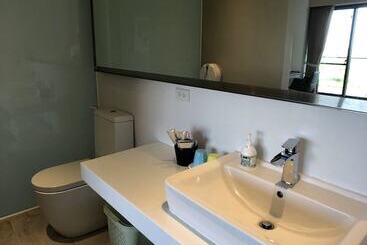 تختخواب و صبحانه Aqua Star Villa Homestay