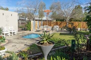 Bed and Breakfast De Akker Guest House Oudtshoorn