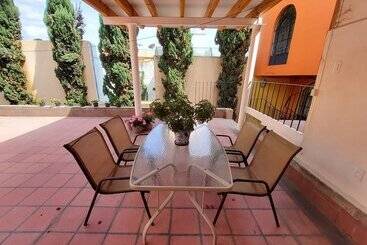 تختخواب و صبحانه Villa Alfonsina