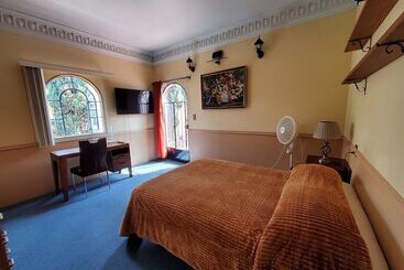 تختخواب و صبحانه Villa Alfonsina