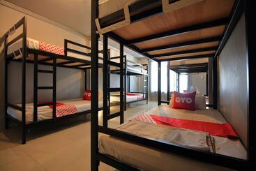 Guyasuka Hostel&cafe