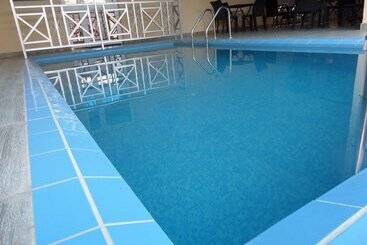 Providence Hotel And Suites