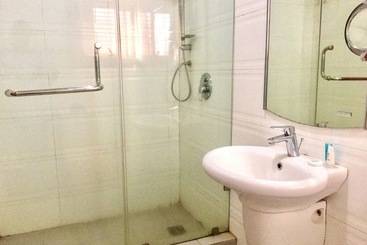 Providence Hotel And Suites