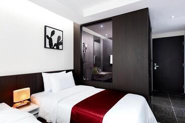 בית מלון כפרי Ramada By Wyndham Yongin