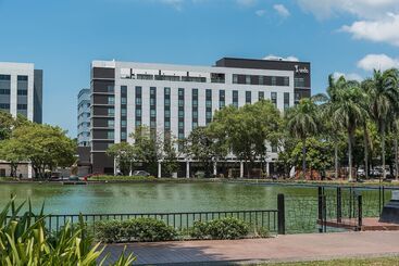 هتل Seda Capitol Central