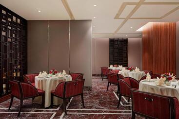 هتل Sheraton Petaling Jaya