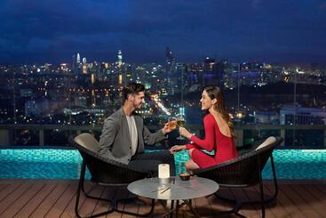 هتل Sheraton Petaling Jaya