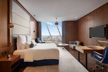 هتل Wyndham Grand Manama