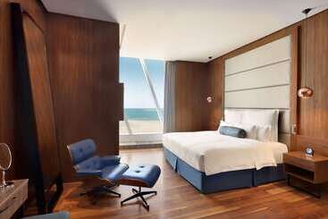 هتل Wyndham Grand Manama