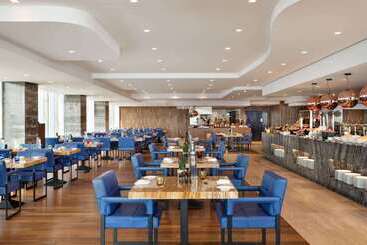 هتل Wyndham Grand Manama
