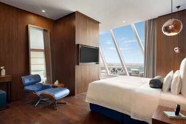 هتل Wyndham Grand Manama