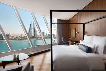 هتل Wyndham Grand Manama