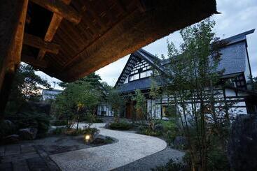 ریوکان Yamagata The Takinami