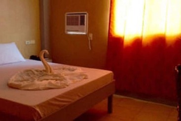 Ukl Ever Resort