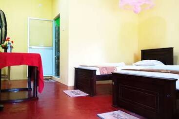 استراحتگاه Araliya Self Cooking Hostel