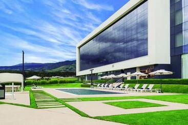 Eb Hotel By Eurobuilding Quito Airport