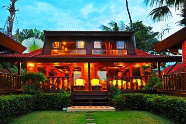 هتل Erawan Villa