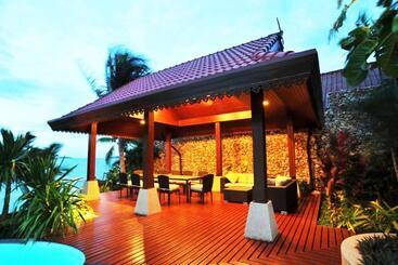 هتل Erawan Villa