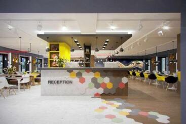 هتل Ibis Styles Haarlem City
