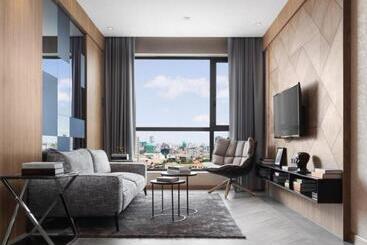 One Residence Hotel & Apartment