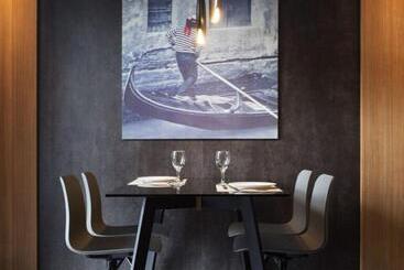 One Residence Hotel & Apartment