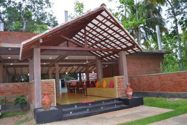 Sigiri Resort