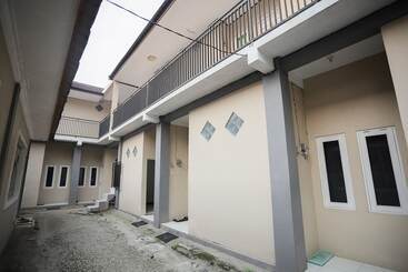 مبيت وإفطار Reddoorz Near Bundaran Kecil Palangkaraya